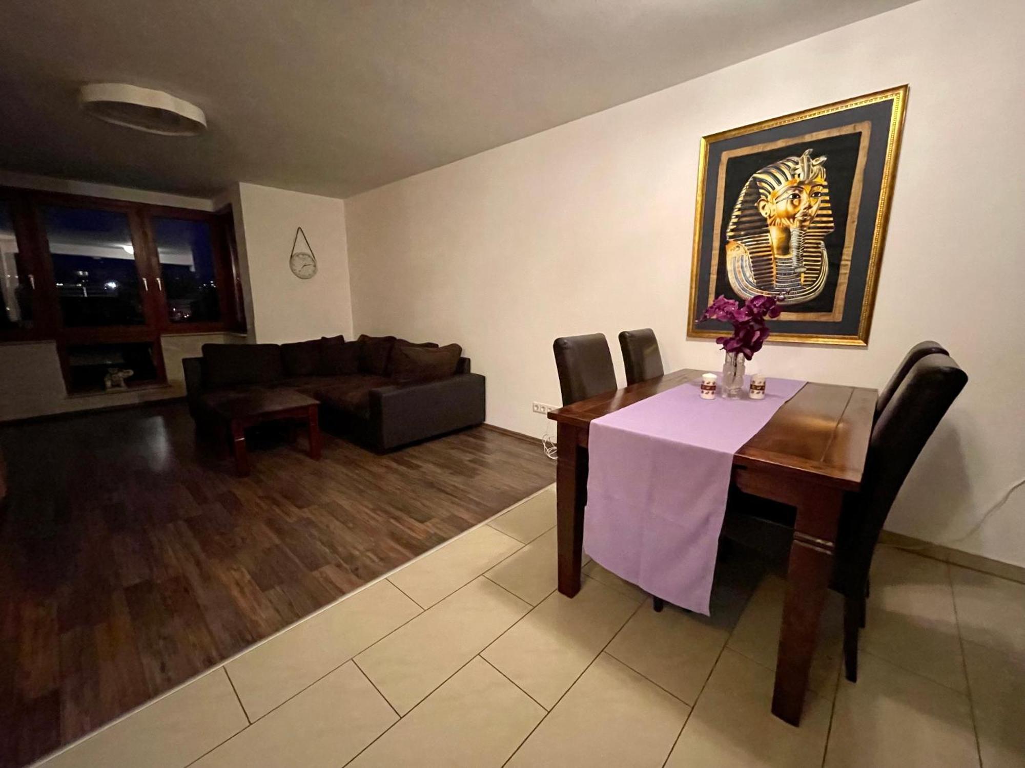 Wunderschoenes Apartment In Der Goldstadt Pforzheim Ngoại thất bức ảnh